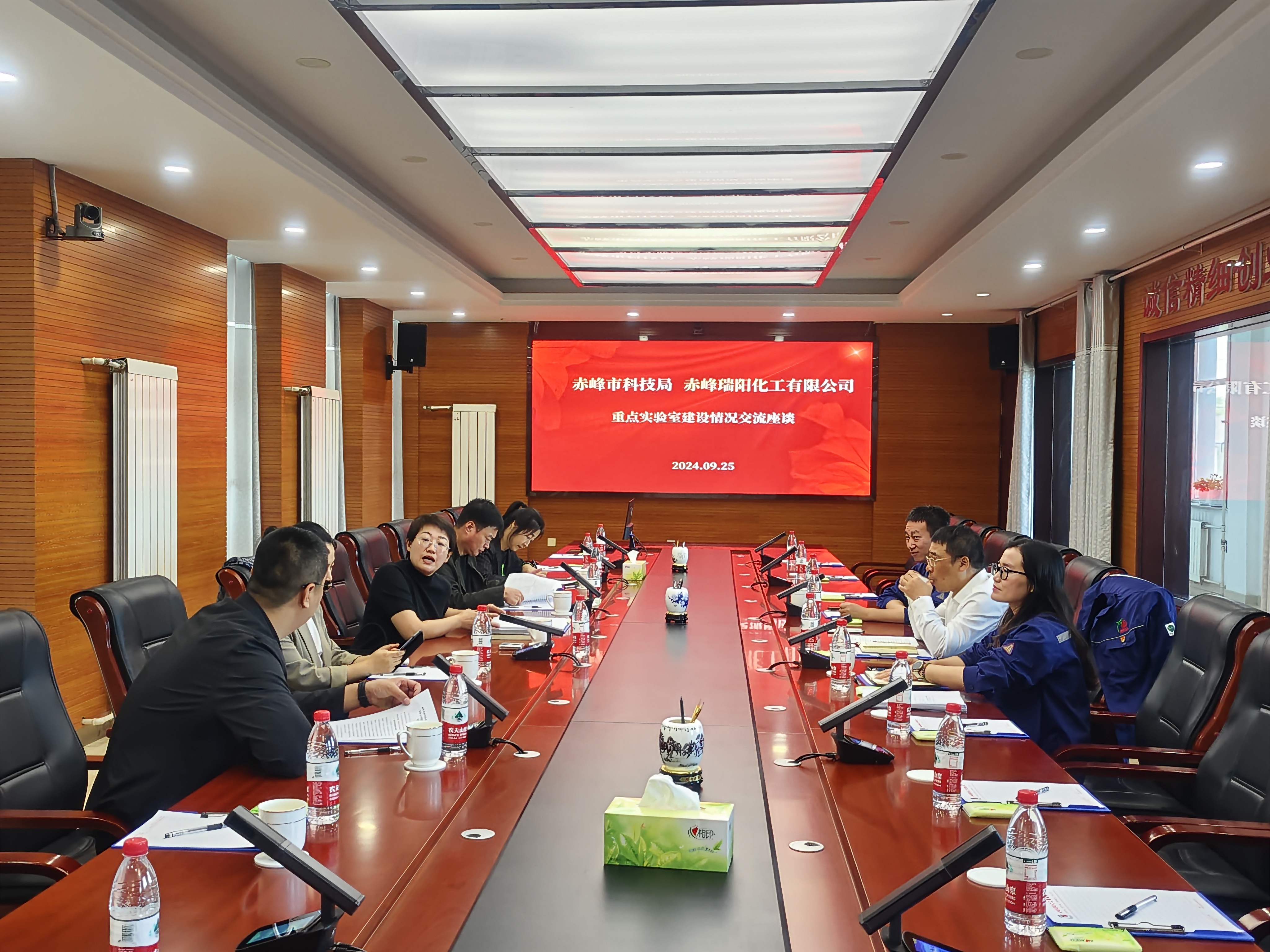 赤峰市科技局領導來公司調(diào)研